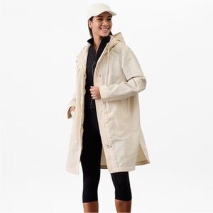 NWT Athleta Everywhere Anorak Cream RainJacket/Trench Coat Size Small